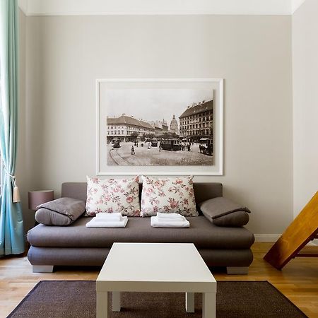 Lisianthus Apartments Budapest Exteriör bild
