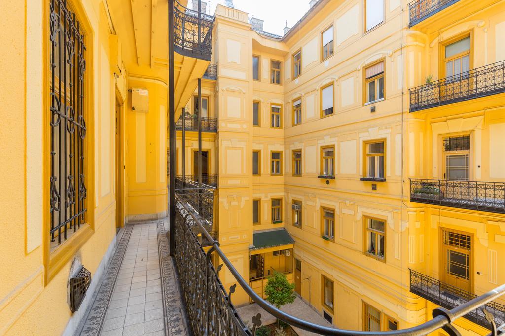 Lisianthus Apartments Budapest Exteriör bild